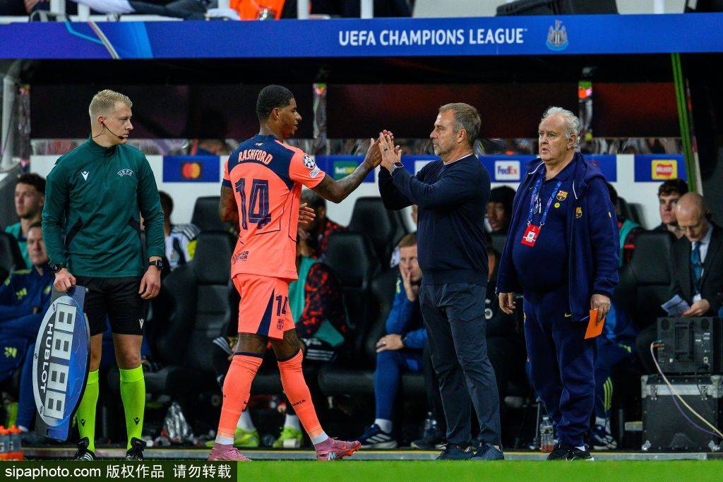 巴塞罗那欧冠强势回归：拉什福德双响惊艳纽卡斯尔